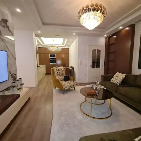 Luxery Apartment *