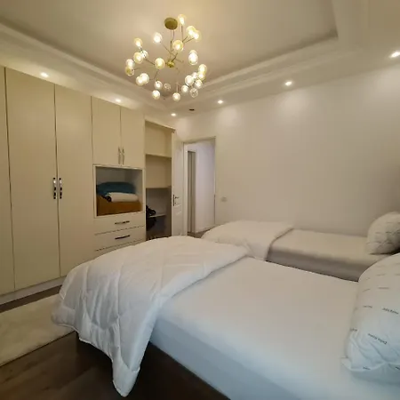 Luxery Apartment *