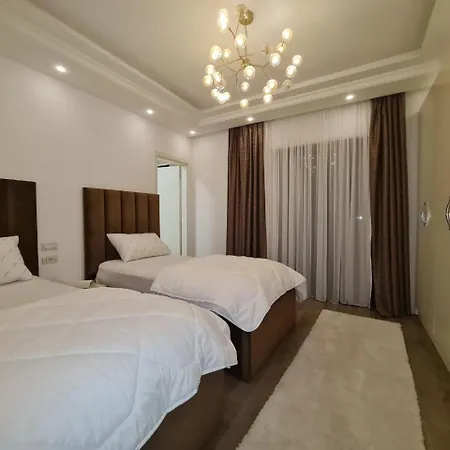 Luxery Apartment